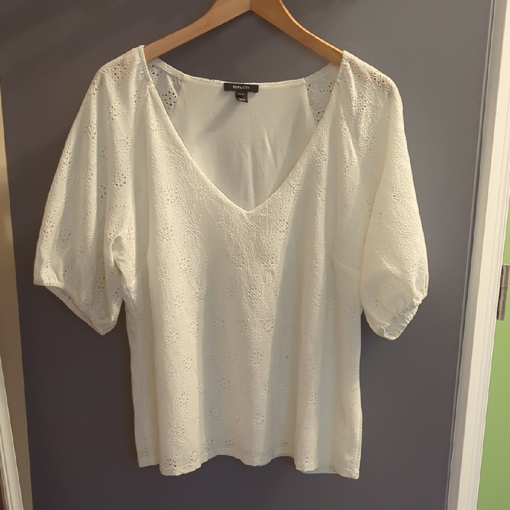 RW&CO. White Puff Sleeve Blouse Relaxed Fit